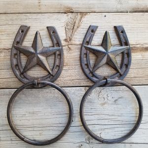 Set of 2 Cast Iron Horseshoe Towel Rings